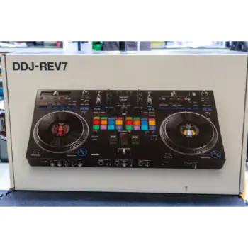 Pioneer DDJ‑REV7 DJ Controller