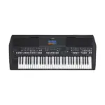 Yamaha PSR SX600 keyboard