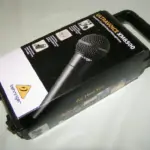 Behringer-XM8500-Dynamic-Microphone-3.webp
