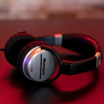 Numark DJ headphones