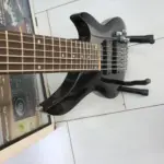 Fender-6-string-bass-guitar-2.webp