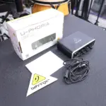Behringer-UMC22-USB-Audio-interface-2.webp