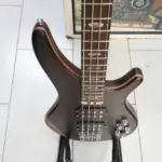 Ibanez active 4 strings