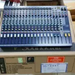 Soundcraft EFX16 Mixer