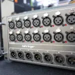 Behringer S32