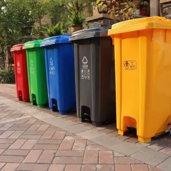 2-in-1 Pedal Dustbin with Wheels