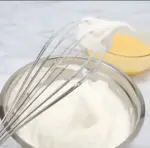 2-in-1-kitchen-whisk.webp