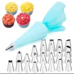 Pastry Piping Bags with Stainless Steel Cake Nozzles