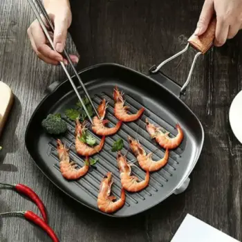Non-Stick Square Steak Pan with Wooden Handle