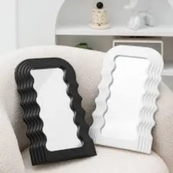Table Top Wavy Mirror