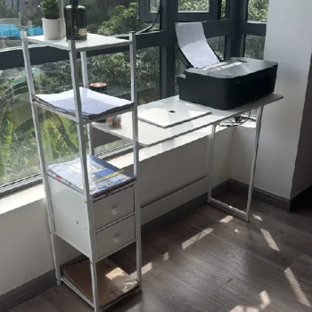 minimalist workstation Kenya